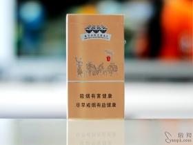 专供出口的云烟软珍品是正品吗？深度解析出口版香烟真相