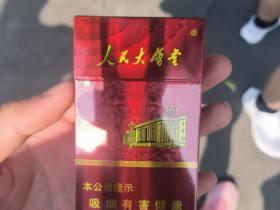 正品香烟一手货源微商全攻略：避坑指南与实战技巧
