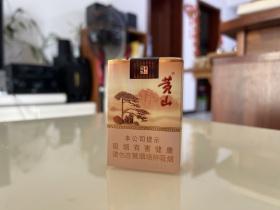 长白山香烟价格表：硬红、香魁、软红等系列多少钱一包？