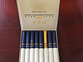 黄金叶帝豪烟价格表及购买指南：各系列多少钱一盒？